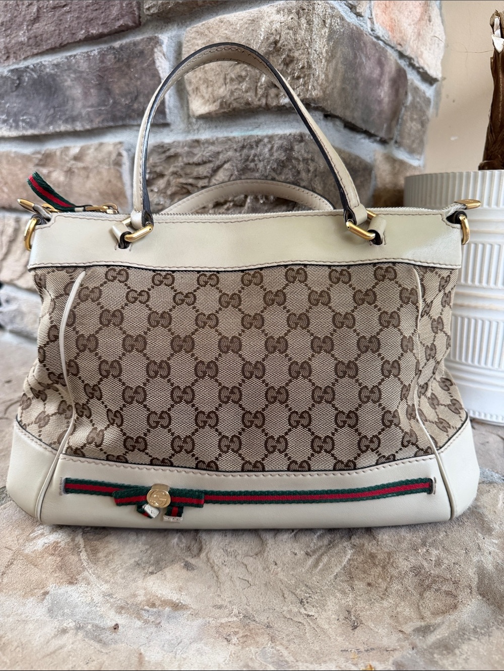 Gucci Beige & Cream GG Canvas Shoulder Tote with Web Stripe
